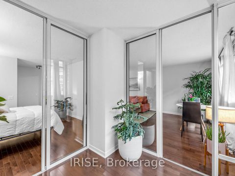 Photo 11 at 224 - 942 Yonge Street, Annex, Toronto