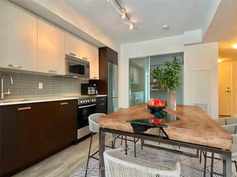 Photo 3 at 311 - 2301 Danforth Avenue, Danforth, Toronto