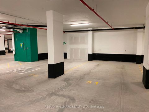 Photo 11 at 311 - 2301 Danforth Avenue, Danforth, Toronto