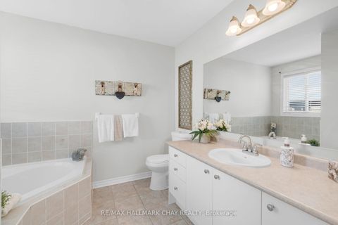 Photo 14 at 12 Muir Drive, Ardagh, Barrie