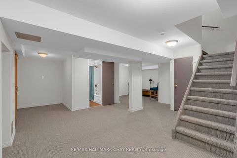 Photo 21 at 12 Muir Drive, Ardagh, Barrie