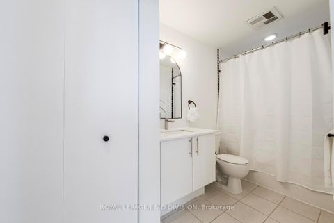 Photo 14 at 3100 - 33 Sheppard Avenue E, Willowdale East, Toronto