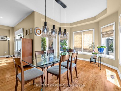 Photo 11 at 203 Thomson Creek Boulevard, Islington Woods, Vaughan