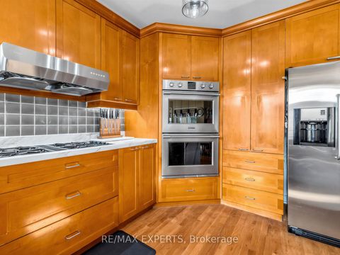 Photo 15 at 203 Thomson Creek Boulevard, Islington Woods, Vaughan