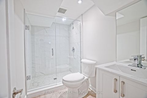 Photo 9 at 130 Duncanwoods Drive, Humber Summit, Toronto