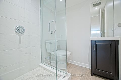 Photo 14 at 130 Duncanwoods Drive, Humber Summit, Toronto