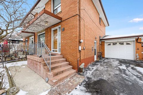 Photo 1 at 8 Sonnet Court, Rustic, Toronto