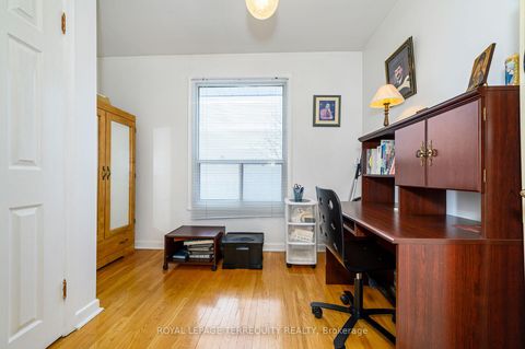 Photo 18 at 8 Sonnet Court, Rustic, Toronto