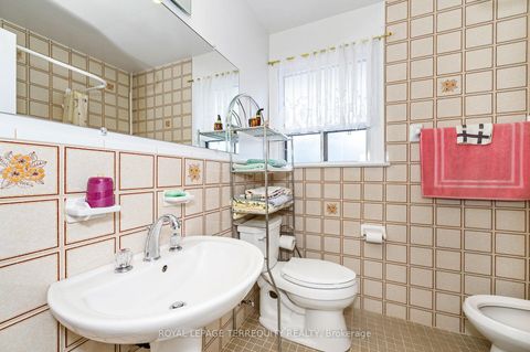 Photo 19 at 8 Sonnet Court, Rustic, Toronto