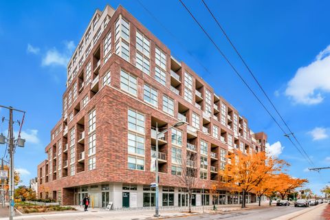 Photo 0 at 621 - 1787 St Clair Avenue W, Pellam Park, Toronto