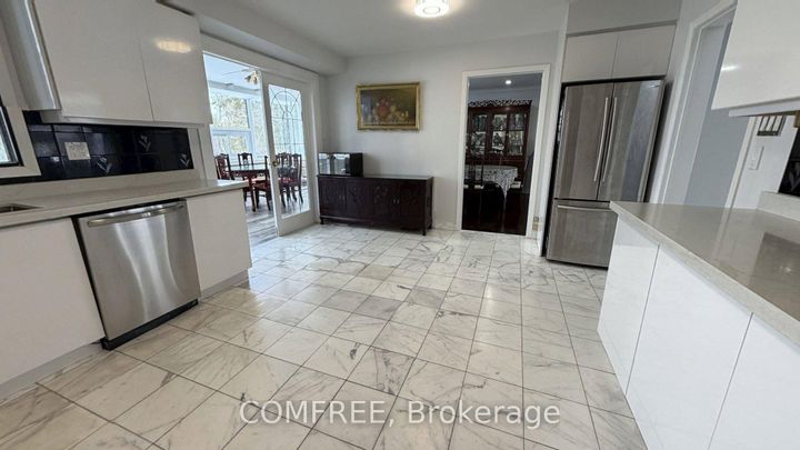 Photo 6 at 23 Janus Court, Hillcrest Village, Toronto