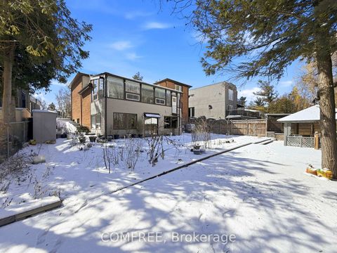 Photo 1 at 23 Janus Court, Hillcrest Village, Toronto