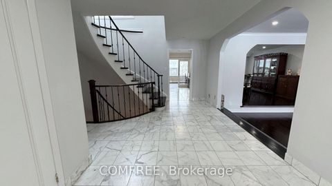 Photo 7 at 23 Janus Court, Hillcrest Village, Toronto