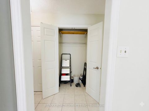 Photo 9 at 67 Livingstone Street W, Sunnidale, Barrie