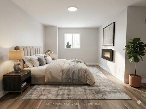 Photo 12 at 67 Livingstone Street W, Sunnidale, Barrie