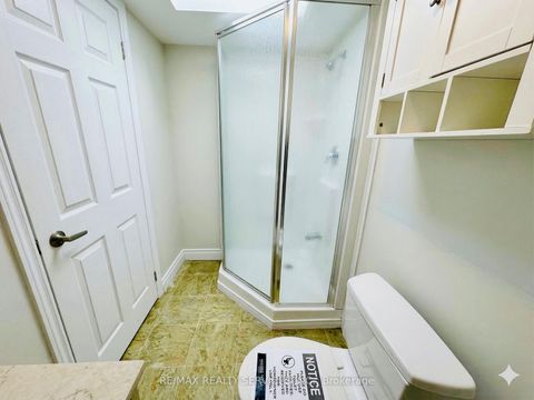 Photo 23 at 67 Livingstone Street W, Sunnidale, Barrie