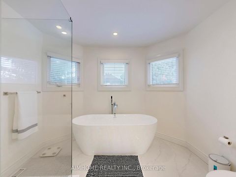 Photo 40 at 14A Kew Gardens, Doncrest, Richmond Hill