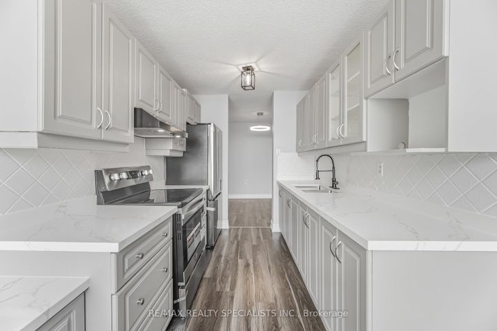 Photo 0 at 1507 - 21 KNIGHTSBRIDGE Road, Queen Street Corridor, Brampton