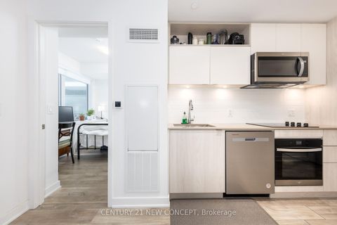 Photo 10 at 738 - 135 Lower Sherbourne Street, Moss Park, Toronto