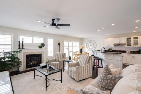 Photo 10 at 302 Livingstone Street E, Little Lake, Barrie