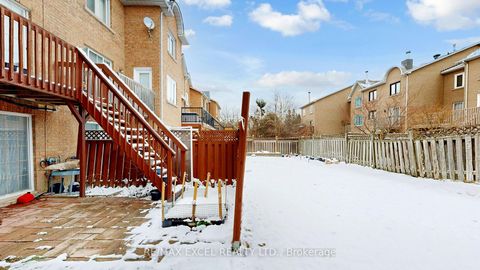 Photo 26 at 11 Royal Manor Crescent, Doncrest, Richmond Hill