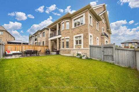 Photo 2 at 36 Hurst Avenue, Patterson, Vaughan