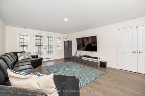 Photo 24 at 36 Hurst Avenue, Patterson, Vaughan