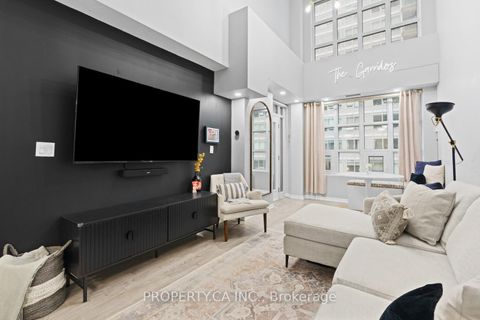 Photo 3 at 918 - 65 East Liberty Street, Niagara, Toronto