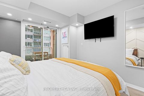 Photo 14 at 918 - 65 East Liberty Street, Niagara, Toronto