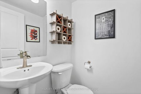 Photo 32 at 17 Peelar Mews, Mimico, Toronto