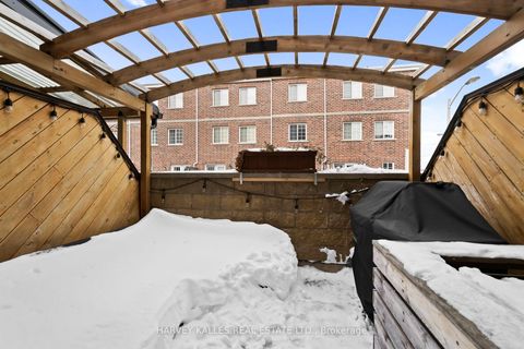 Photo 38 at 17 Peelar Mews, Mimico, Toronto