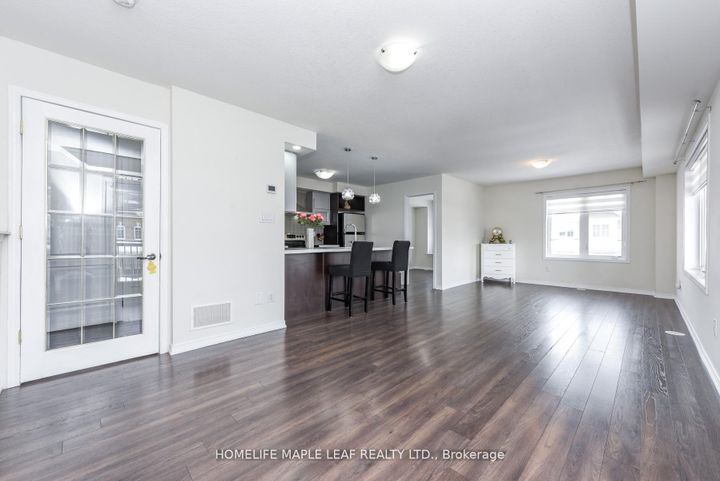 Photo 23 at 49 Golden Springs Drive, Northwest Brampton, Brampton