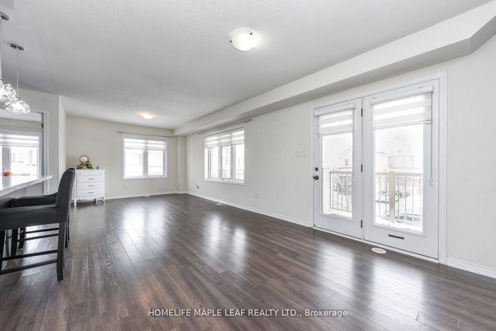 Photo 24 at 49 Golden Springs Drive, Northwest Brampton, Brampton