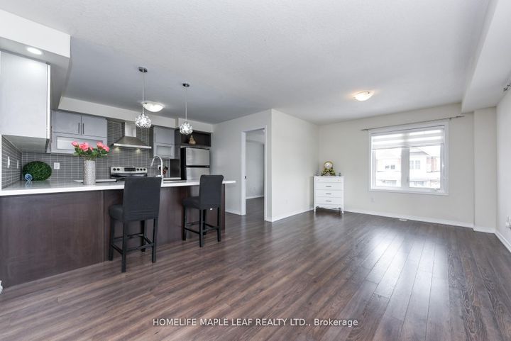 Photo 25 at 49 Golden Springs Drive, Northwest Brampton, Brampton