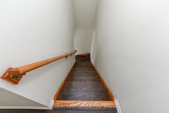 Photo 34 at 49 Golden Springs Drive, Northwest Brampton, Brampton