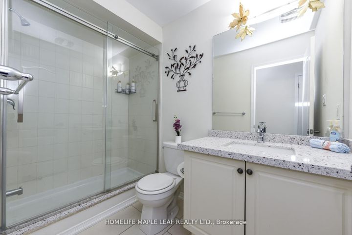 Photo 35 at 49 Golden Springs Drive, Northwest Brampton, Brampton