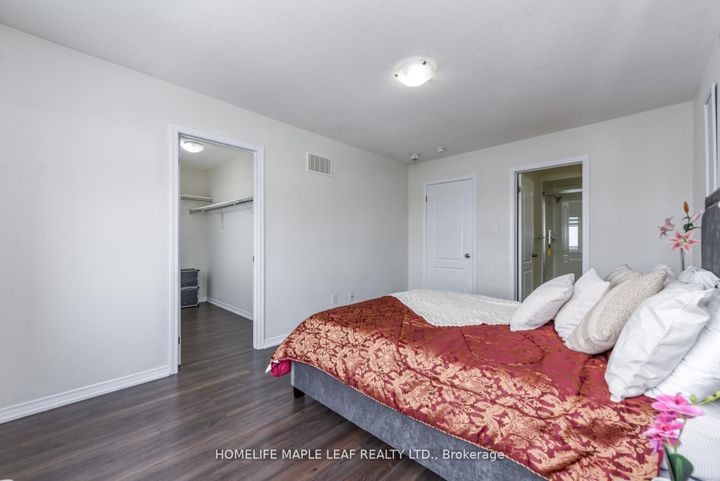 Photo 42 at 49 Golden Springs Drive, Northwest Brampton, Brampton