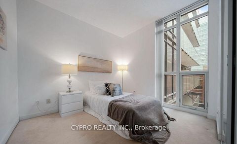 Photo 12 at 601 - 770 BAY Street, Bay Street Corridor, Toronto