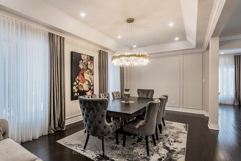 Photo 15 at 37 Cedarpoint Court, Patterson, Vaughan