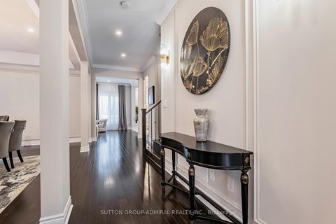 Photo 22 at 37 Cedarpoint Court, Patterson, Vaughan