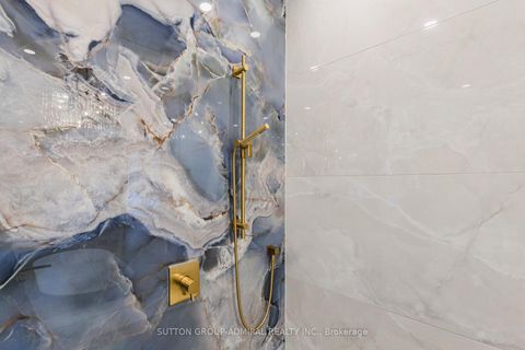 Photo 36 at 37 Cedarpoint Court, Patterson, Vaughan