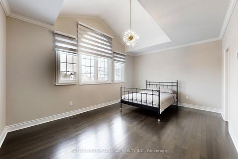 Photo 41 at 37 Cedarpoint Court, Patterson, Vaughan