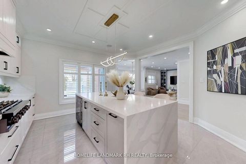 Photo 11 at 129 Golden Tulip Crescent, Cachet, Markham