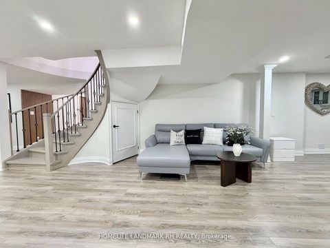 Photo 32 at 129 Golden Tulip Crescent, Cachet, Markham