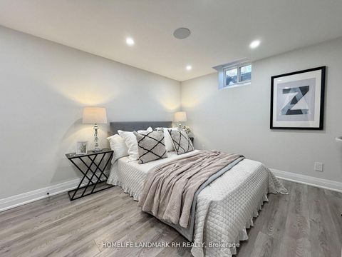 Photo 36 at 129 Golden Tulip Crescent, Cachet, Markham