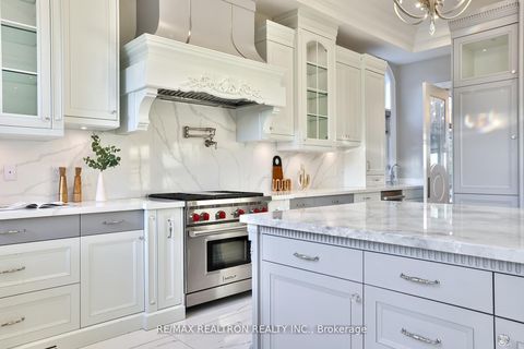 Photo 15 at 56 Sanderson Crescent, North Richvale, Richmond Hill