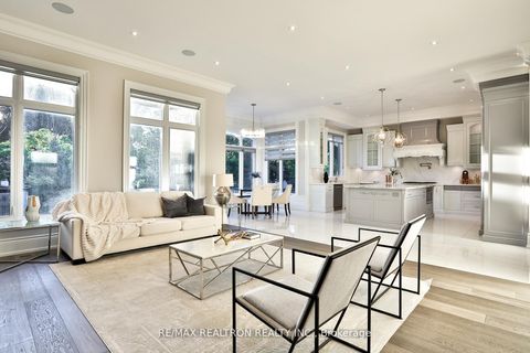 Photo 16 at 56 Sanderson Crescent, North Richvale, Richmond Hill