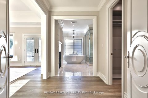 Photo 24 at 56 Sanderson Crescent, North Richvale, Richmond Hill