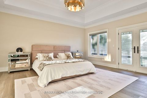 Photo 25 at 56 Sanderson Crescent, North Richvale, Richmond Hill