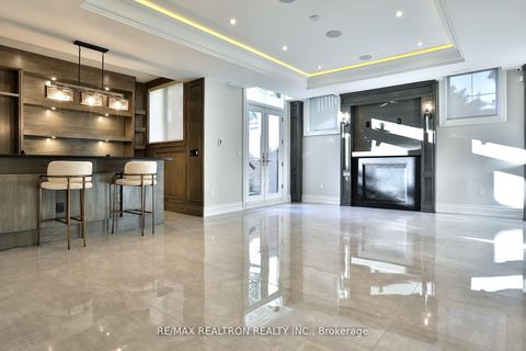 Photo 40 at 56 Sanderson Crescent, North Richvale, Richmond Hill